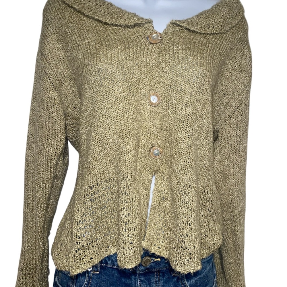 vintage tan knit cardigan with unique buttons